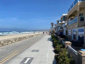 Photo #6 of 2bed 2bath Steps to the Sand in Mission Beach and Bay in San Diego, CA