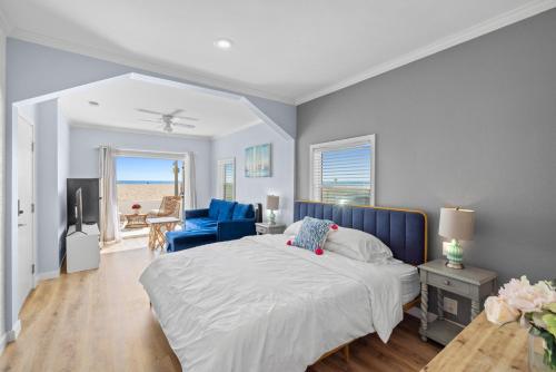 Photo #2 of 1628 West Oceanfront Oasis 1,2,3 in Newport Beach, CA