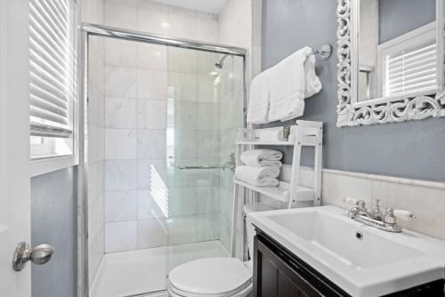 Photo #3 of 1628 West Oceanfront Oasis 1,2,3 in Newport Beach, CA