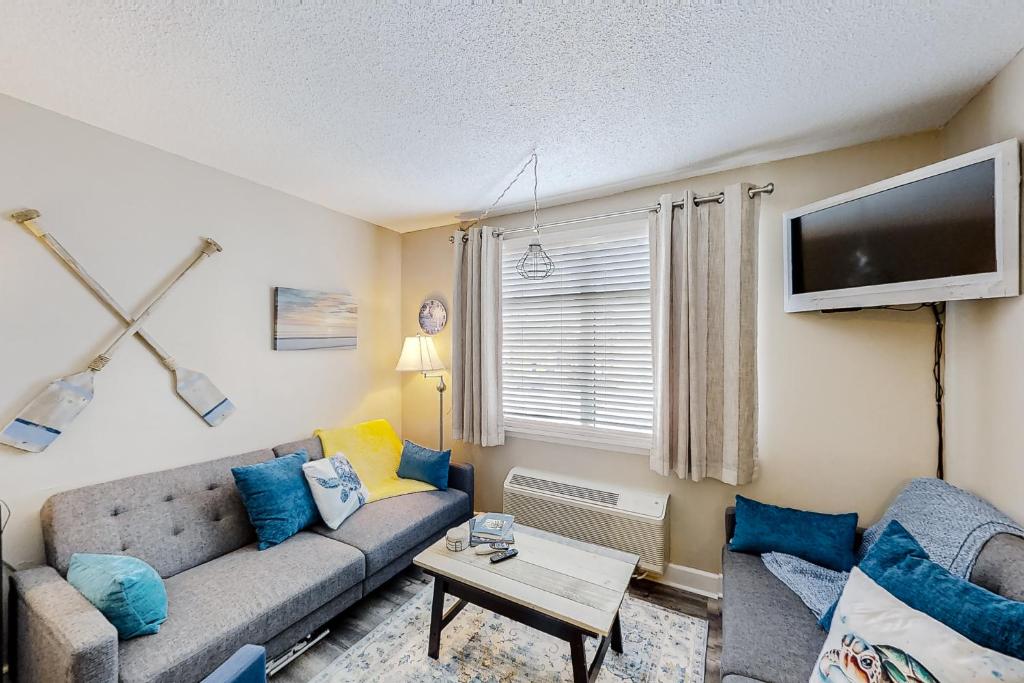 Photo of The Oceanfront Litchfield Inn 251 in Pawleys Island, SC