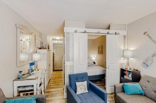 Photo #2 of The Oceanfront Litchfield Inn 251 in Pawleys Island, SC