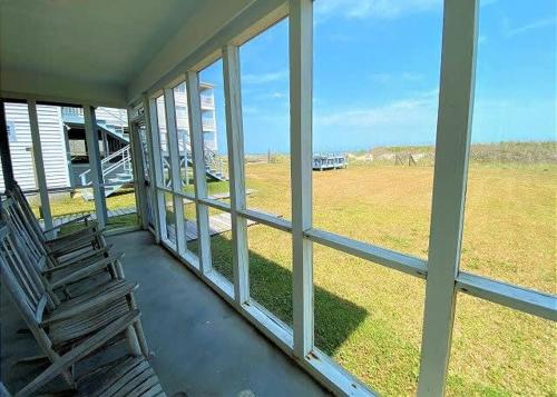Photo #2 of Cool Air Cottage Downstairs OF Duplex in North Myrtle Beach, SC