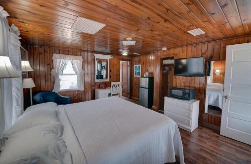 Photo #2 of Outer Banks Motel in Buxton, NC