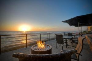 Photo #6 of Oceanfront Getaway - Ocean Views - Fire Pit - BBQ - Beach Access in Carlsbad, CA
