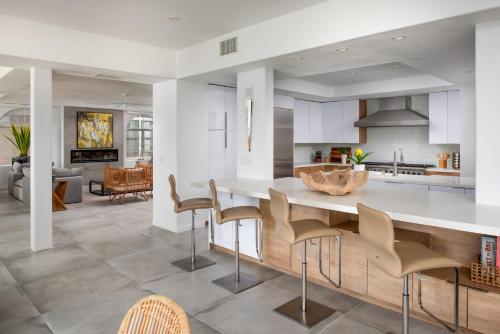 Photo #3 of Serene 6000sf 8br-8ba Oceanfront Luxury Villa with 75' Frontage in Encinitas, CA