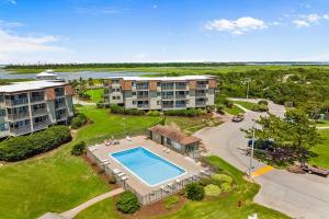 Photo #4 of Southwinds, Unit H13 in Atlantic Beach, NC