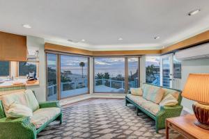 Photo #6 of Oceanfront 4 bedroom villa w/ 2 masters and views in Encinitas, CA