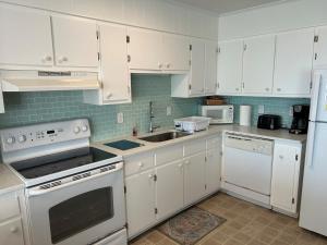 Photo #4 of Eastside Duplex in Holden Beach, NC