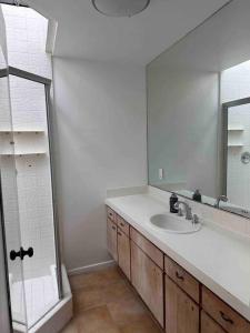 Photo #5 of 30 PCT OFF!! Limited Time! Malibu Ocean Wave with King Bed, Walking to Beach and Hiking in Malibu, CA