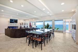 Photo #5 of Villa Jules, Oceanfront, Private Beach, Fire Pit in Oceanside, CA