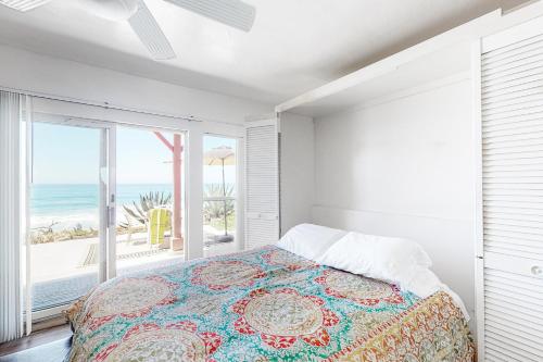 Photo #2 of 3009 Ocean Street Main in Carlsbad, CA