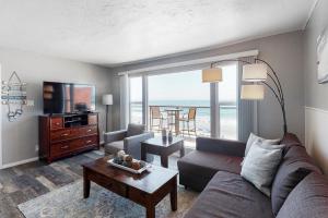 Photo #5 of 3009 Ocean Street Main in Carlsbad, CA