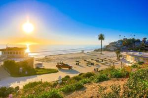 Photo #6 of Surf House in Encinitas, CA