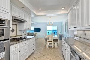 Photo #4 of Oceanfront Getaway, Private Beach, Fire Pit, 5BR in Oceanside, CA