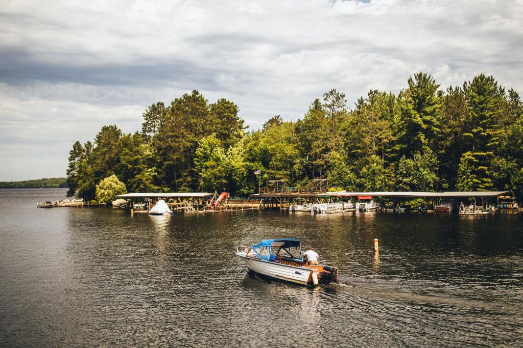 Photo of Ludlow's Island Resort in Cook, MN