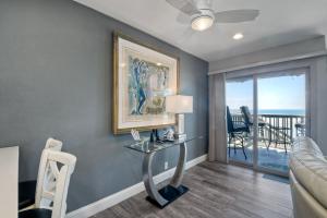 Photo #4 of Oceanfront 1BR, Fully Furnished, Gated Parking in Oceanside, CA
