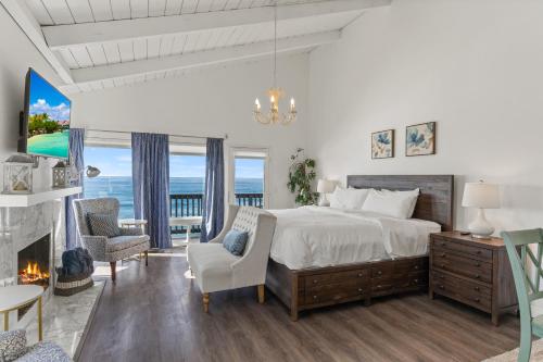Photo #2 of Oceanfront 3-unit complex - Private Deck - BBQ in Oceanside, CA