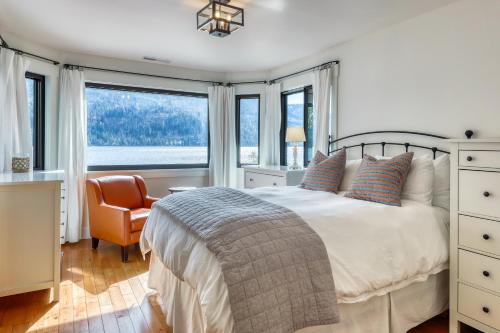 Photo #2 of Lake Front Family Home at Donner in Truckee, CA