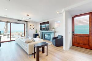 Photo #5 of Neptune Sunset Shores in Encinitas, CA