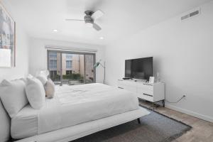 Photo #5 of Beachfront Oasis in San Diego, CA