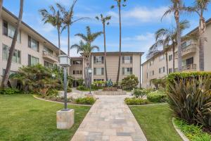 Photo #6 of Beachfront Oasis in San Diego, CA