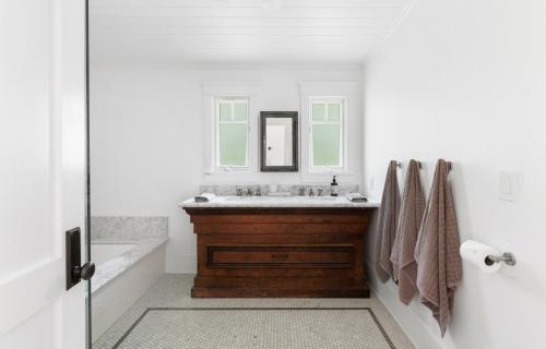 Photo #3 of 30 PCT OFF Limited Time! Ocean Escape Malibu with Pool, Walk to Beach and Hiking in Malibu, CA