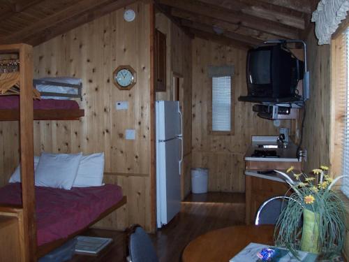Photo #2 of Lake of the Springs Camping Resort Cabin 2 in Oregon House, CA