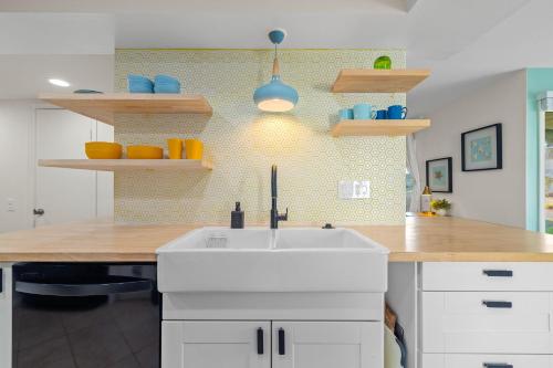 Photo #3 of Charming Coastal Retreat in Solana Beach in Solana Beach, CA