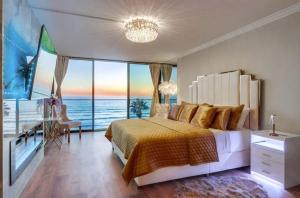 Photo #6 of Panoramic Ocean Views Beach & Boardwalk Access in San Diego, CA