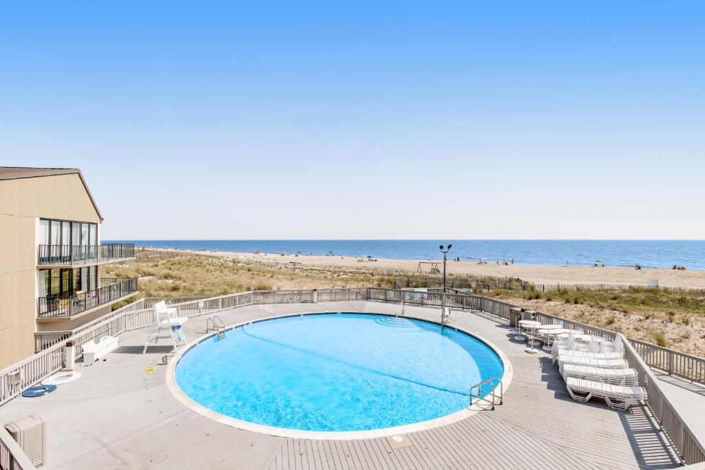 Photo #1 of Sea Colony Harbour House III in Bethany Beach, DE