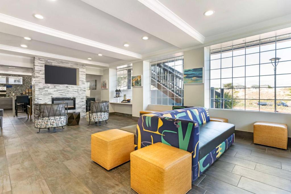 Photo of Best Western Marina State Beach in Marina, CA
