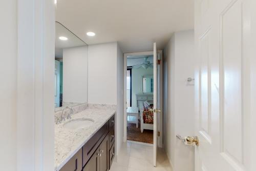 Photo #3 of Sea Colony - 1006S Edgewater House Rd. in Bethany Beach, DE