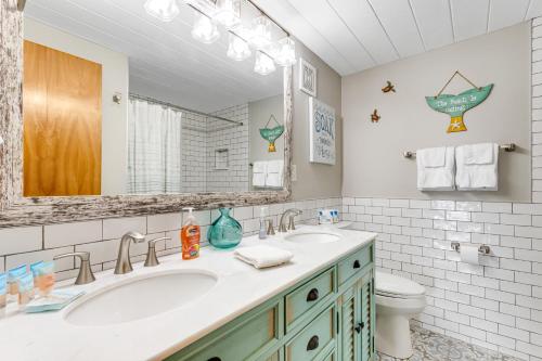 Photo #3 of South Bethany --- 704 S Ocean Dr in South Bethany, DE