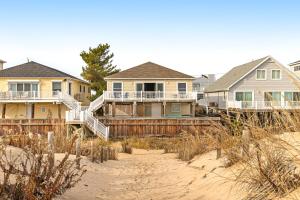 Photo #6 of South Bethany --- 704 S Ocean Dr in South Bethany, DE