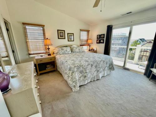 Photo #2 of Hickman street 3a in Rehoboth Beach, DE