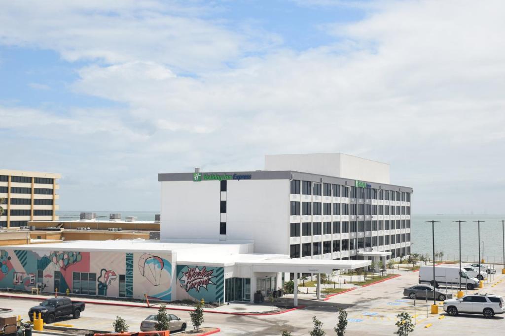 Photo #1 of Holiday Inn Express Corpus Christi - Beachfront by IHG in Corpus Christi, TX