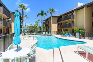 Photo #4 of Tiki SPI Beachfront Condo, RIGHT ON THE BEACH! in South Padre Island, TX