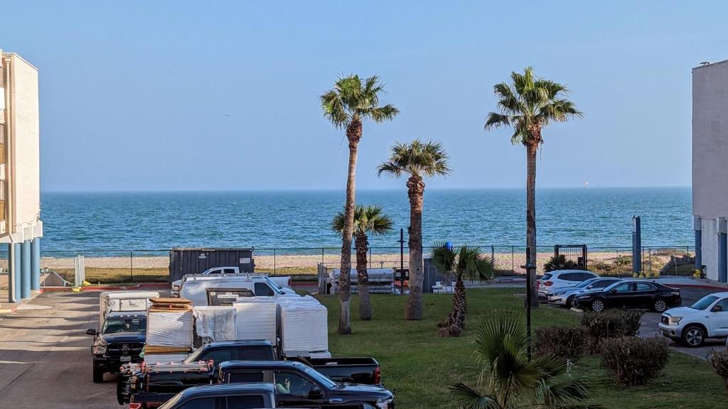 Photo #1 of Waterfront North Beach Condo with beach and pool access in Corpus Christi, TX