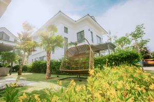Photo #4 of Sunset Sanato Resort & Villas in Phu Quoc, Vietnam