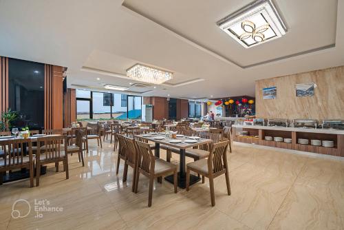 Photo #2 of Golden Rain 2 Hotel in Nha Trang, Vietnam