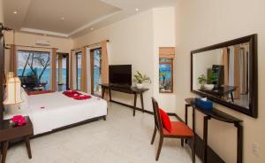 Photo #6 of Hòn Cò Resort - Cà Ná in Ca Na, Vietnam
