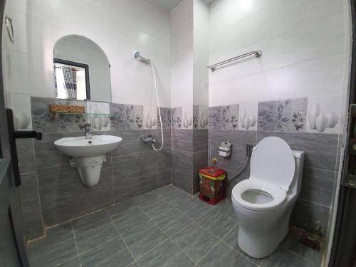 Photo #2 of An Phat Hotel in Con Dao, Vietnam
