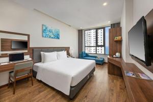 Photo #6 of Capecia Danang Hotel and Apartment in Mỹ An, Vietnam