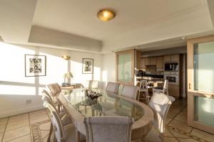 Photo #4 of Beachfront Seaview in Cape Town, South Africa