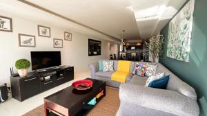 Photo #4 of Seaside Rainbow Retreat At The Pearls #inverter in Gqeberha, South Africa