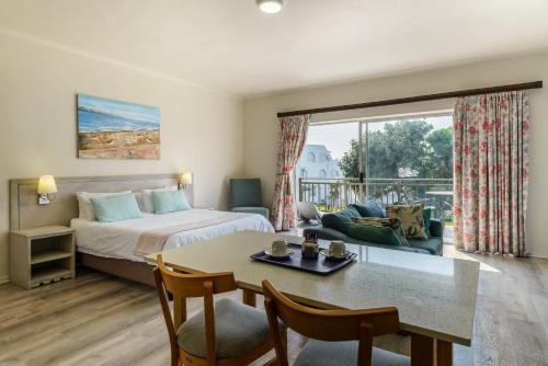 Photo #2 of St Michaels Sands Hotel & Time Share Resort in Margate, South Africa