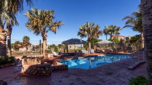 Photo #4 of Blue Bay Lodge in Saldanha, South Africa