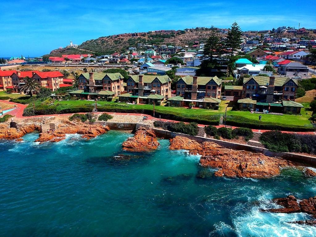 Photo of Beacon Wharf , George Hay 5 Seafront Accommodation in Mossel Bay, South Africa