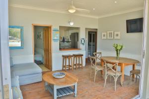 Photo #5 of Oupa se Pitte in Herolds Bay, South Africa