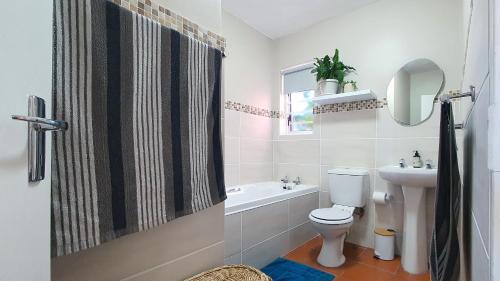 Photo #3 of Escape to Paradise: Beachside Apartment in Jeffreys Bay, South Africa